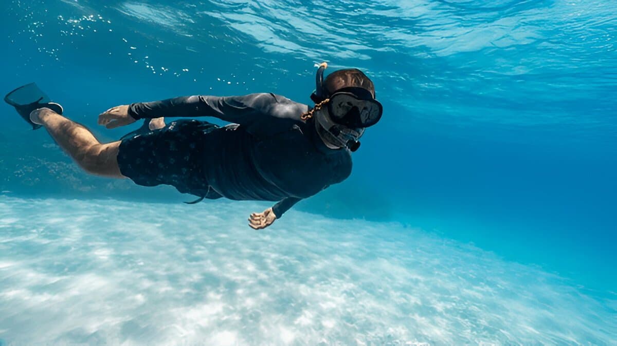 snorkelling