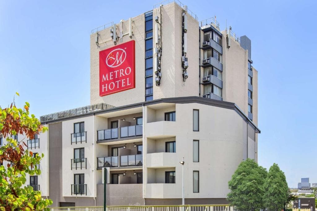 Metro Hotel Perth City