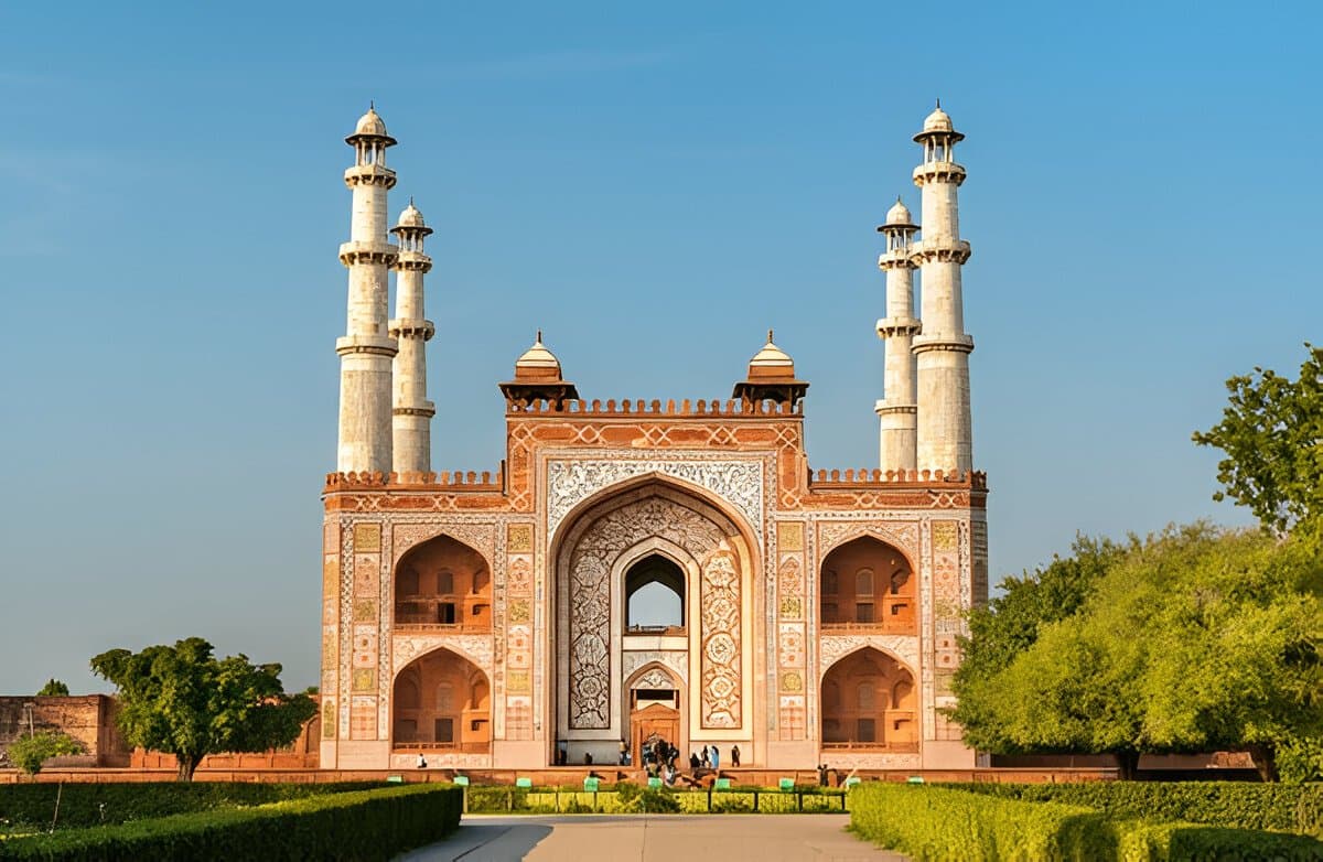 Sikandra Fort